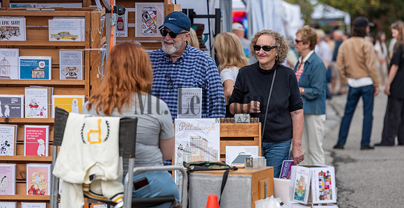 Artist Market 2025 0006_Schisler