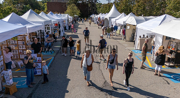 Artist Market 2025 0001_Schisler