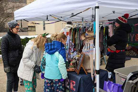 Winter Market 251206 5283_Yonamine