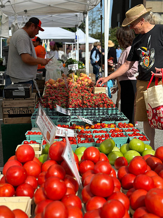 Uptown Farmers Market 2023