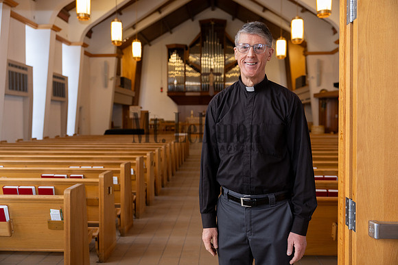 Lebo Lutheran Church 240116 6093_Simpson