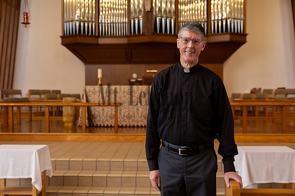 Lebo Lutheran Church 240116 6082_Simpson