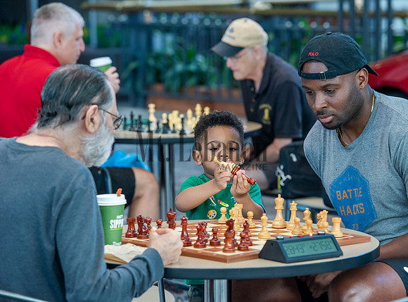 SK Chess Club 004_Schisler