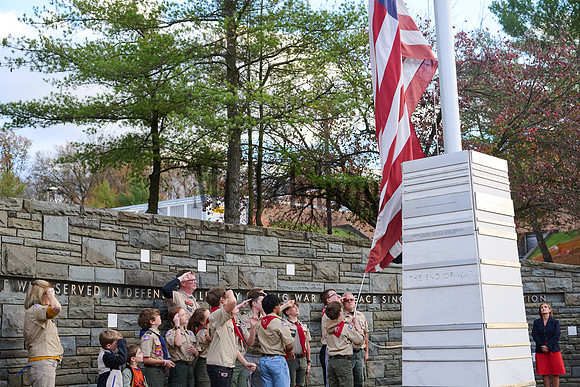 Veterans Day 241111 8761_Yonamine