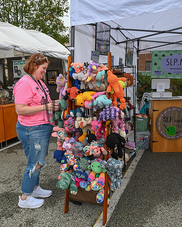 Artists Market 2024 0360_Kline