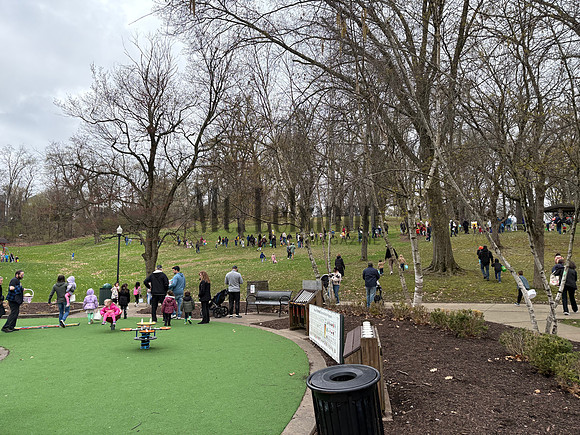 Egg Hunt 250412 4561_Windsor