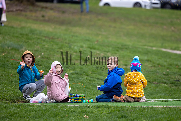 Egg Hunt 250412 037_Simpson